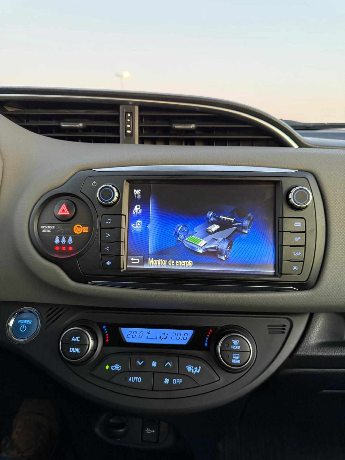 toyota-yaris-hybrid-1-5-vvt-i-2016-gasolina-1496cc