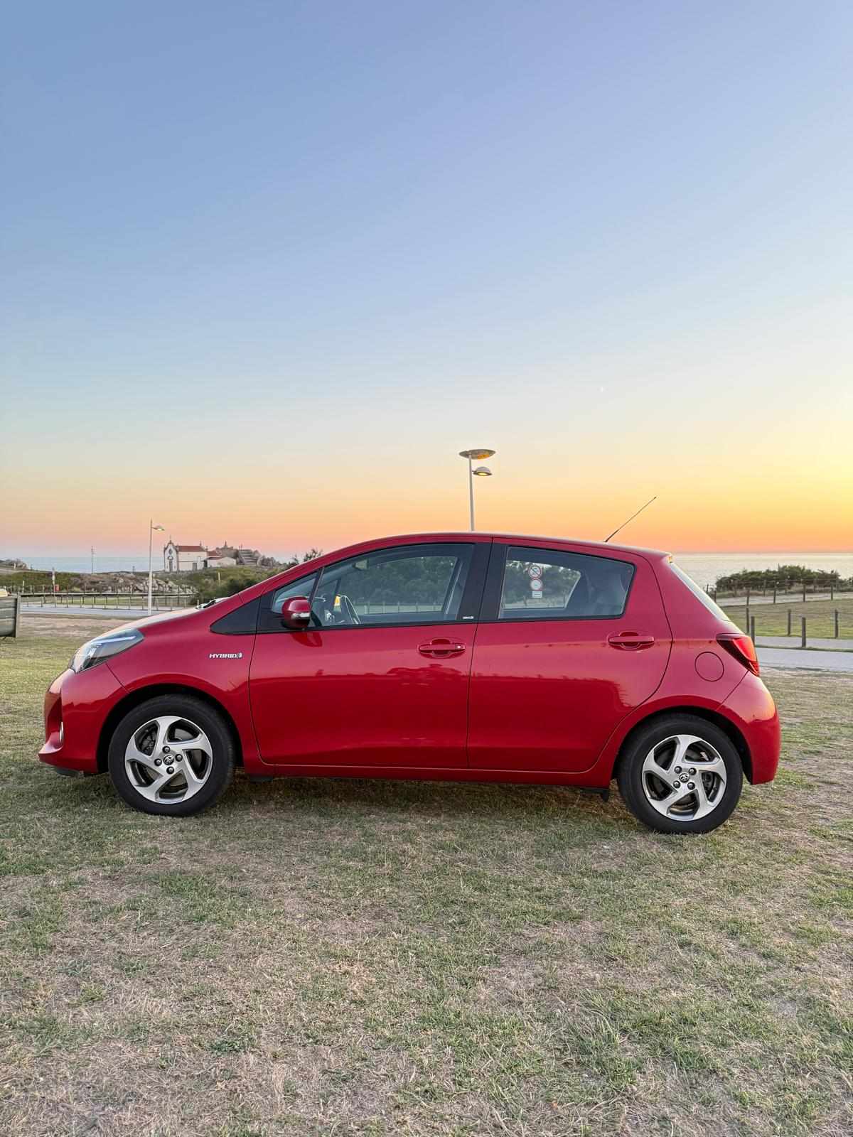 toyota-yaris-hybrid-1-5-vvt-i-2016-gasolina-1496cc