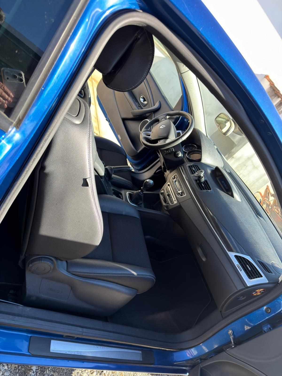 renault-megane-1-5-dci-2010-diesel-1461cc