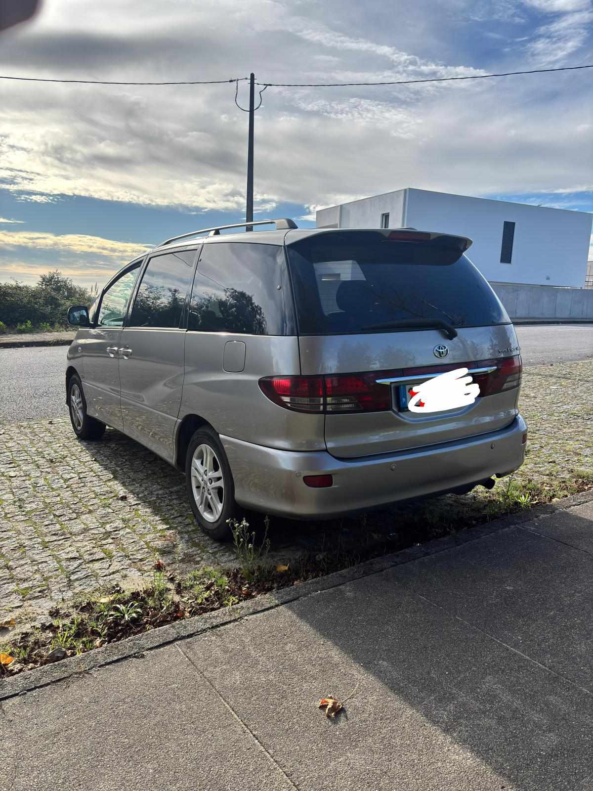 toyota-previa-2-0-d-4d-2003-diesel-1995cc