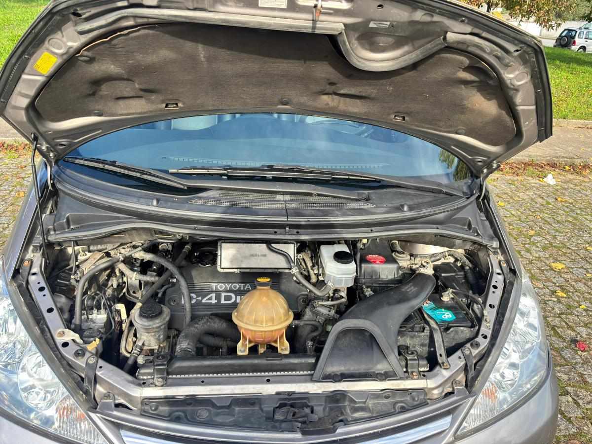toyota-previa-2-0-d-4d-2003-diesel-1995cc