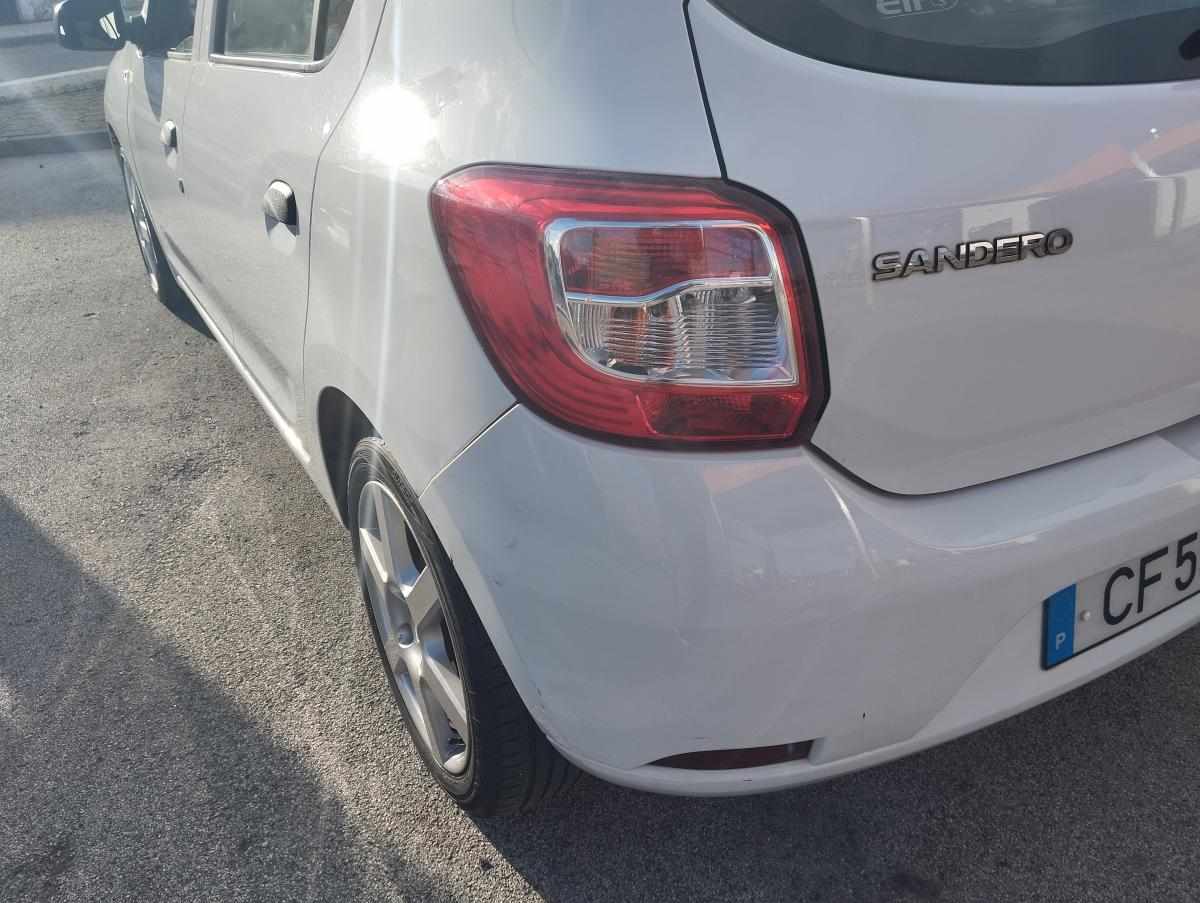 dacia-sandero-1-2-2015-gasolina-1149cc
