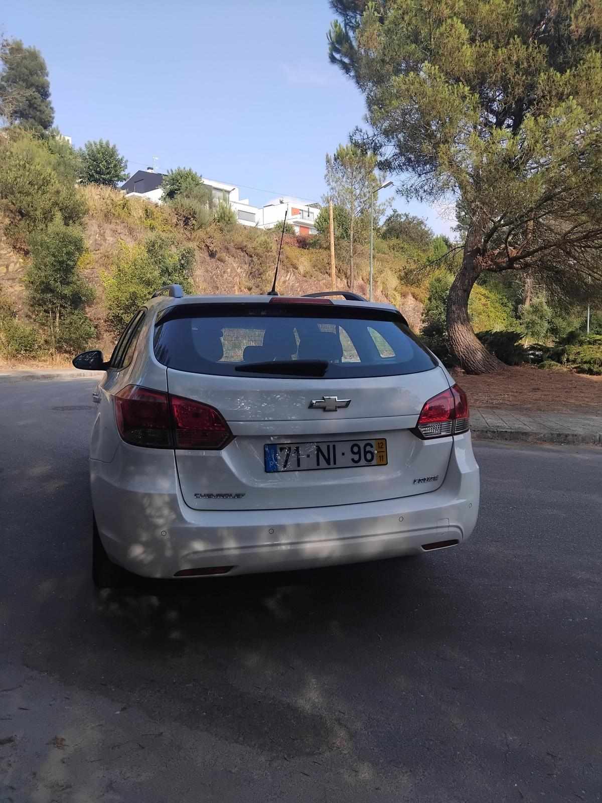 chevrolet-cruze-1-7-td-vcdi-awd-2012-diesel-1686cc
