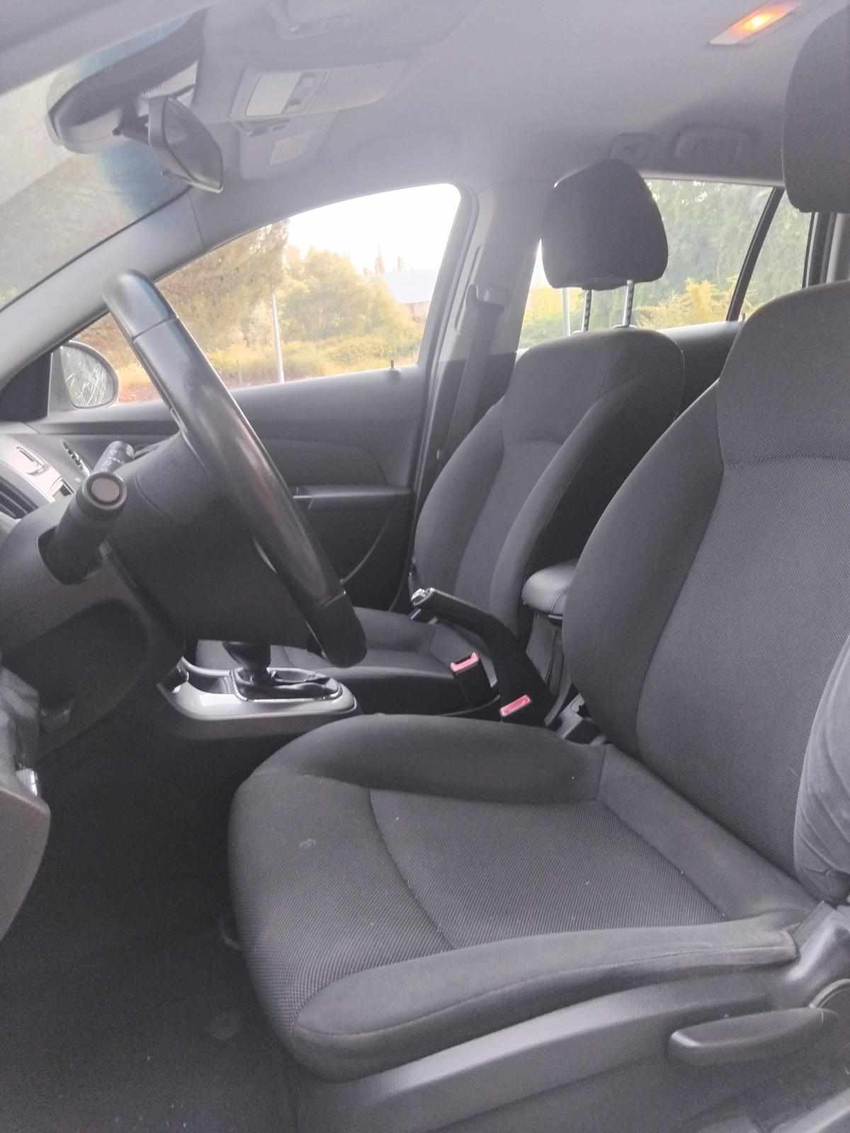 chevrolet-cruze-1-7-td-vcdi-awd-2012-diesel-1686cc