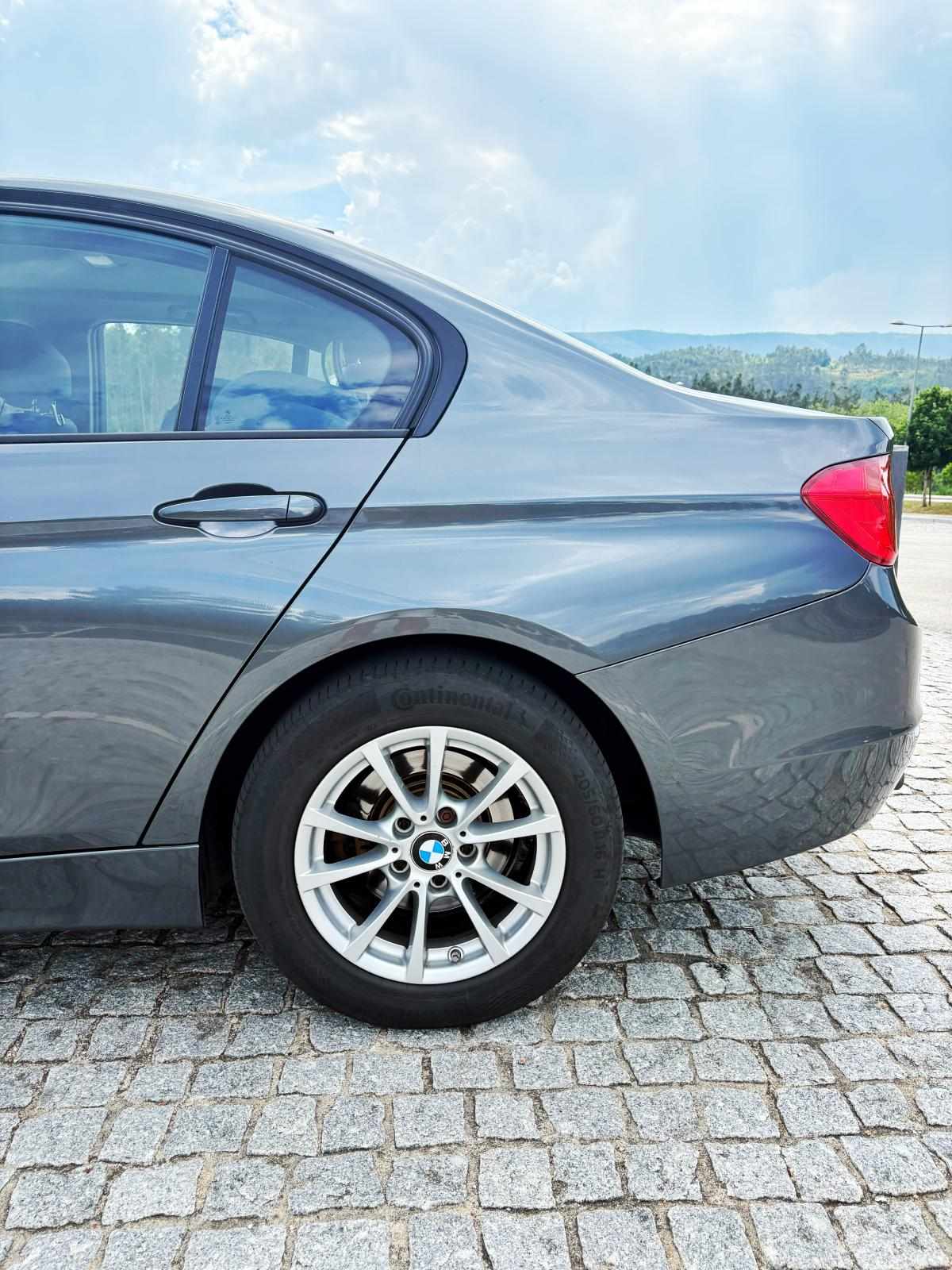 bmw-serie-3-318d-2014-diesel-1995cc