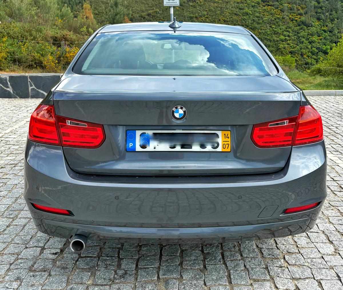 bmw-serie-3-318d-2014-diesel-1995cc