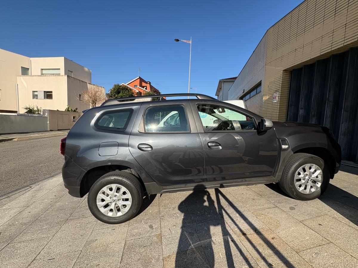 dacia-duster-1-0-tce-2023-gasolina-999cc