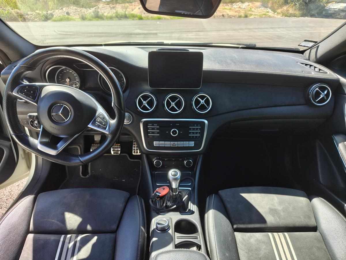 mercedes-benz-cla-200-cdi-2017-diesel-2143cc