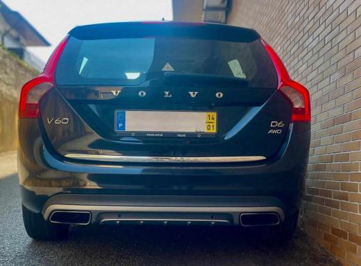 volvo-v60-d6-plug-in-hybrid-2-4-awd-2014-diesel-2400cc