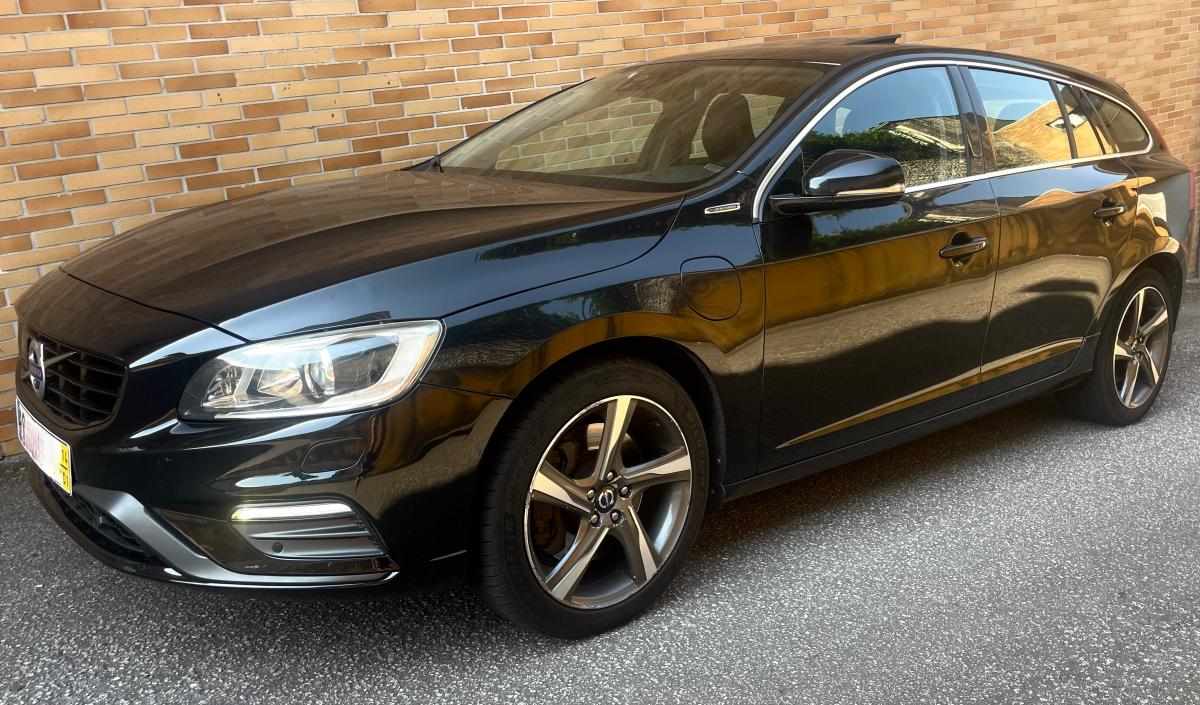 volvo-v60-d6-plug-in-hybrid-2-4-awd-2014-diesel-2400cc