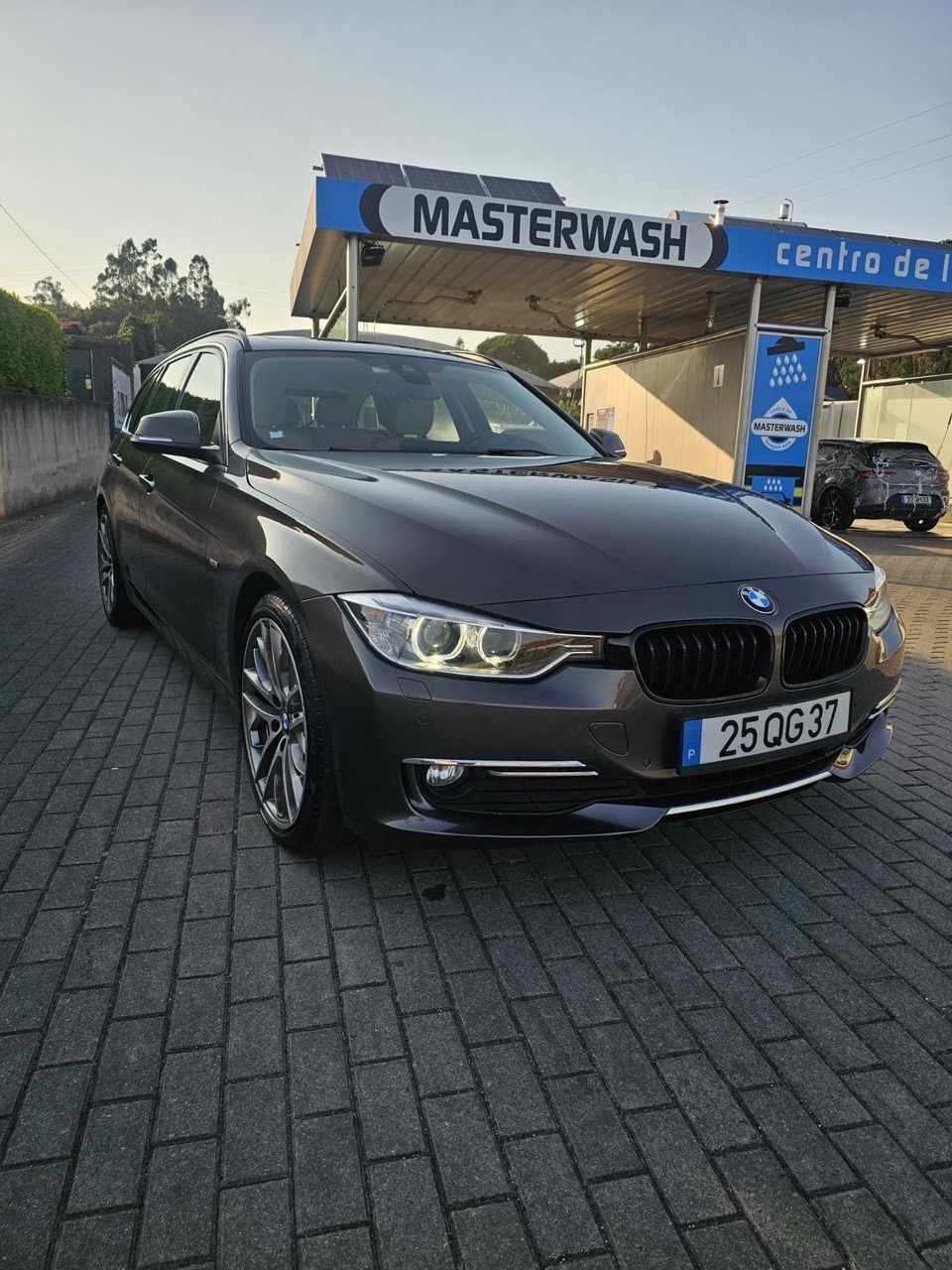 bmw-serie-3-320d-xdrive-2014-diesel-1995cc
