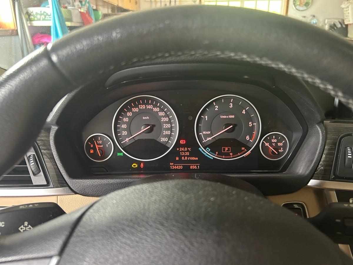 bmw-serie-3-320d-xdrive-2014-diesel-1995cc