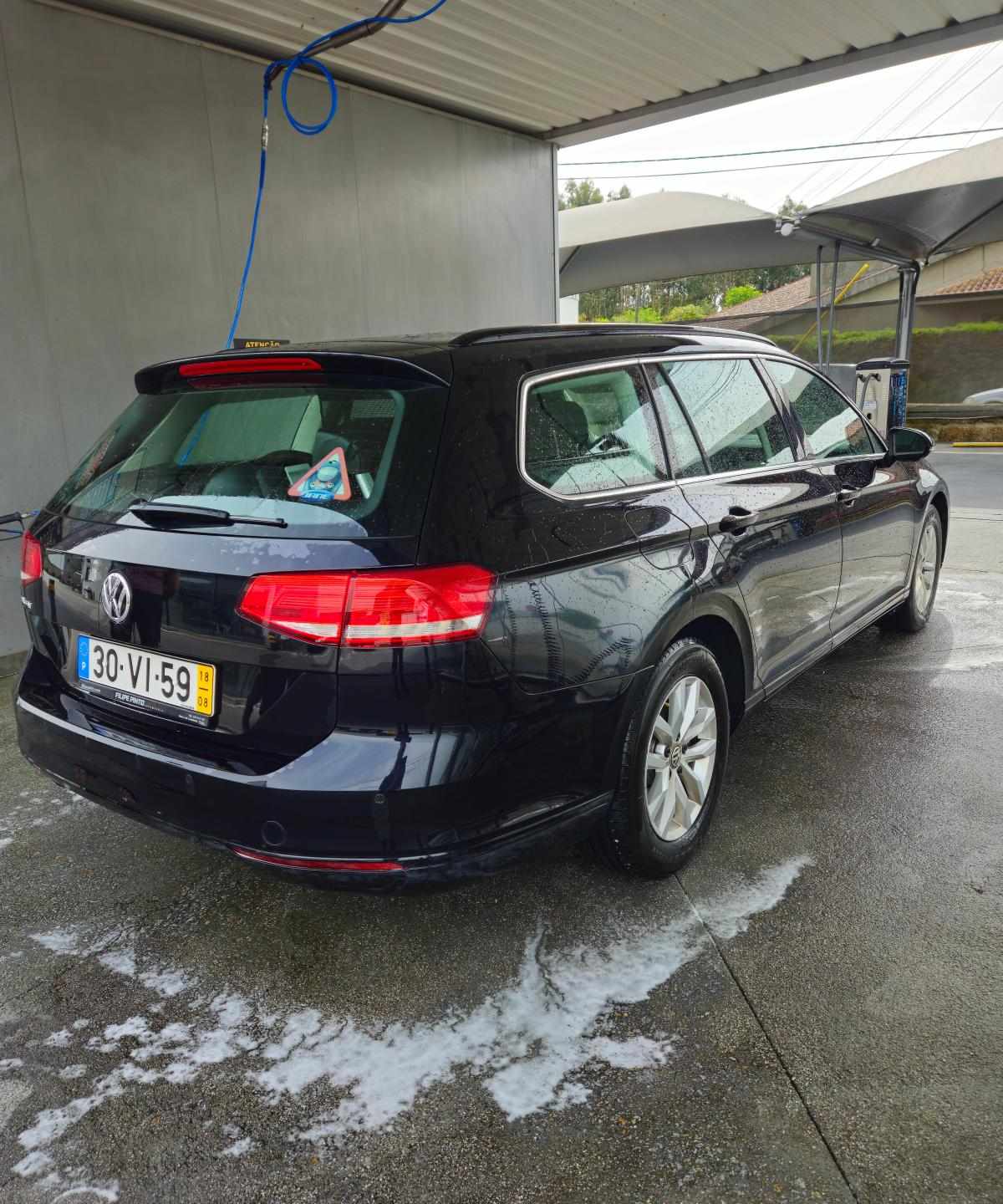 volkswagen-passat-1-6-tdi-bluemotion-2018-diesel-1598cc
