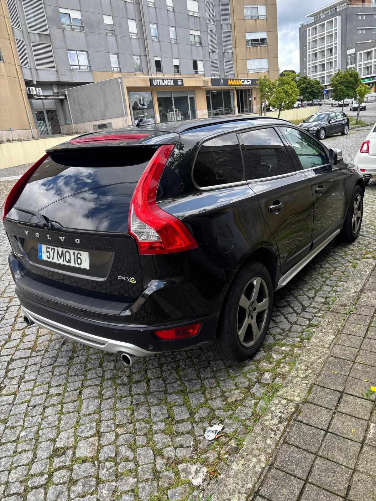 volvo-xc60-2-0-drive-2012-diesel-1984cc