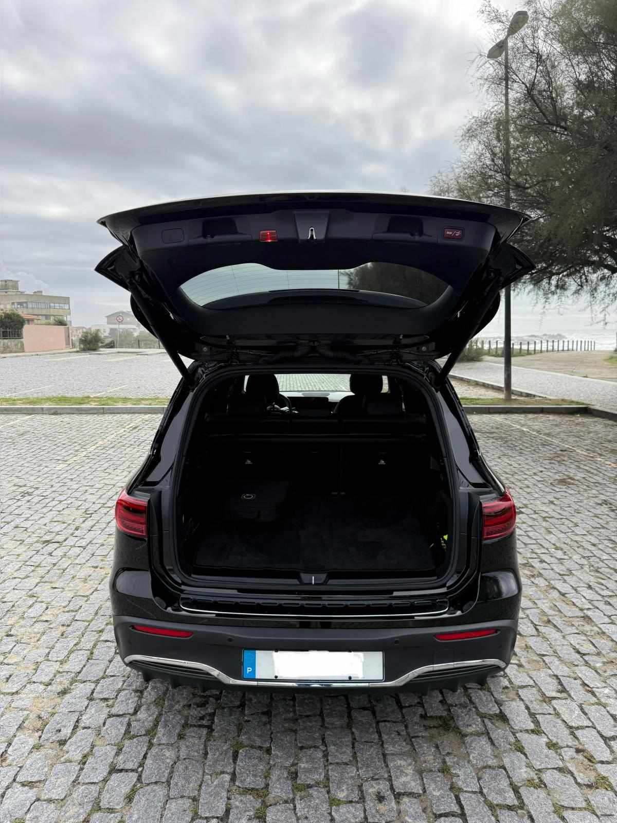 mercedes-benz-eqb-300-4matic-2024-eletrico