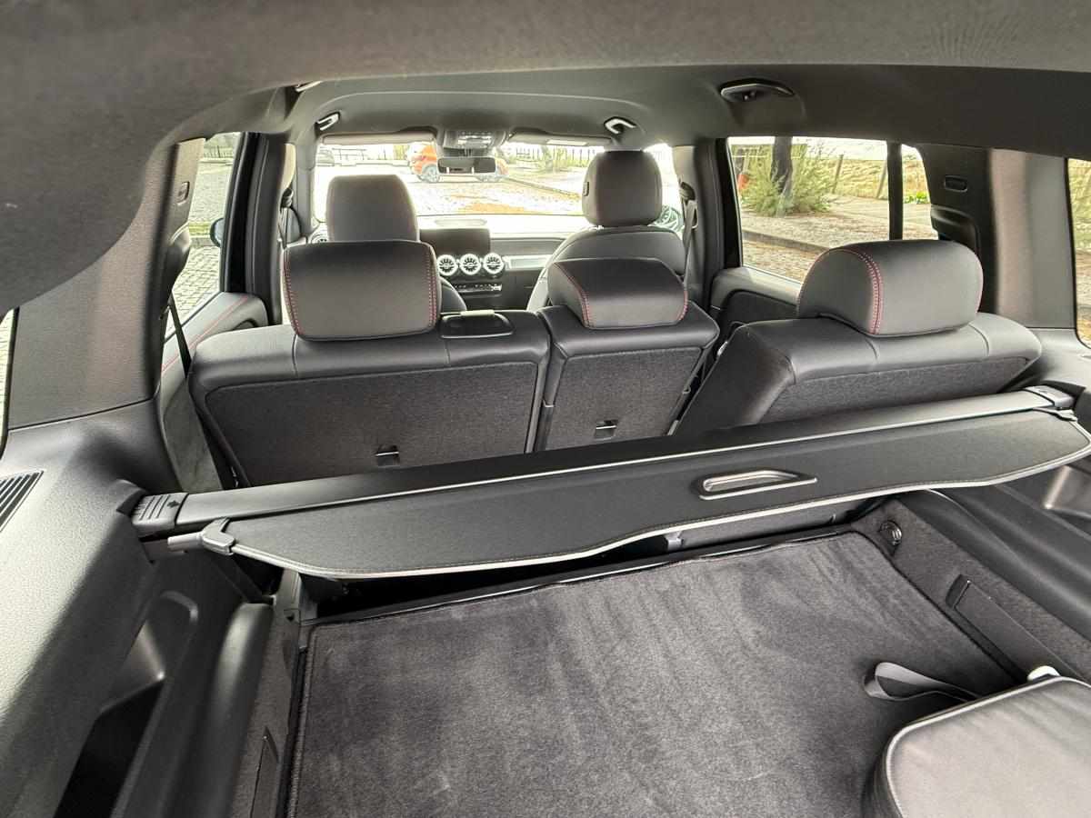 mercedes-benz-eqb-300-4matic-2024-eletrico