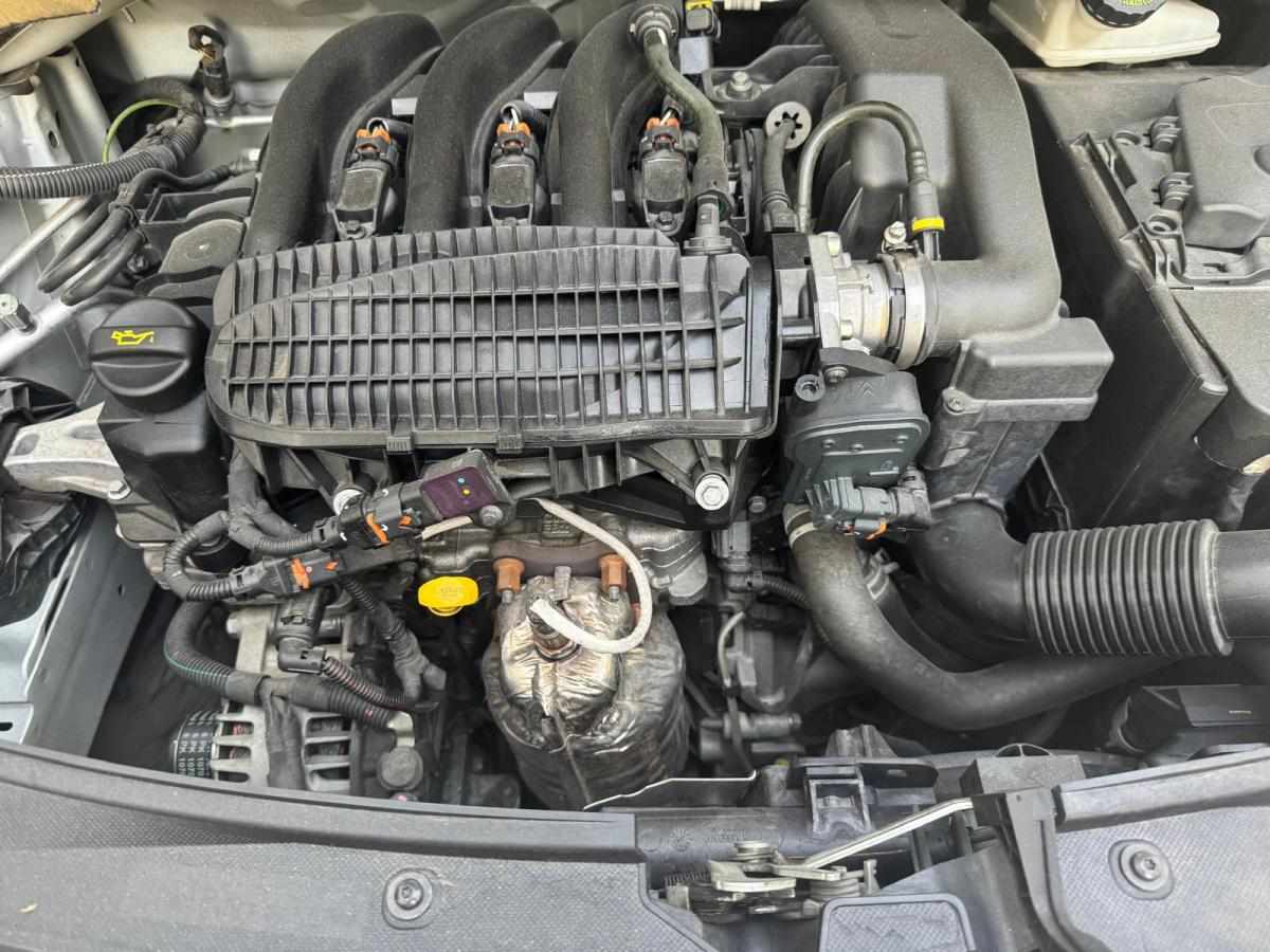 citroen-c3-1-2-vti-2017-gasolina-1199cc