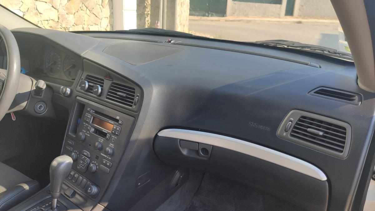 volvo-s60-t5-2001-gpl-2300cc