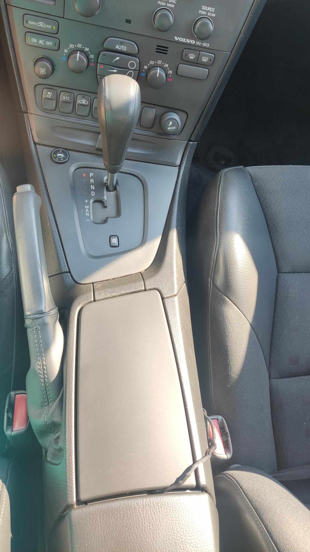 volvo-s60-t5-2001-gpl-2300cc