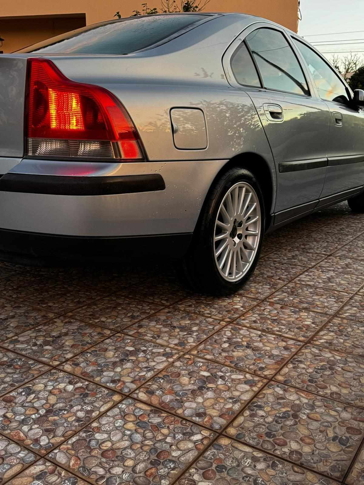 volvo-s60-t5-2001-gpl-2300cc