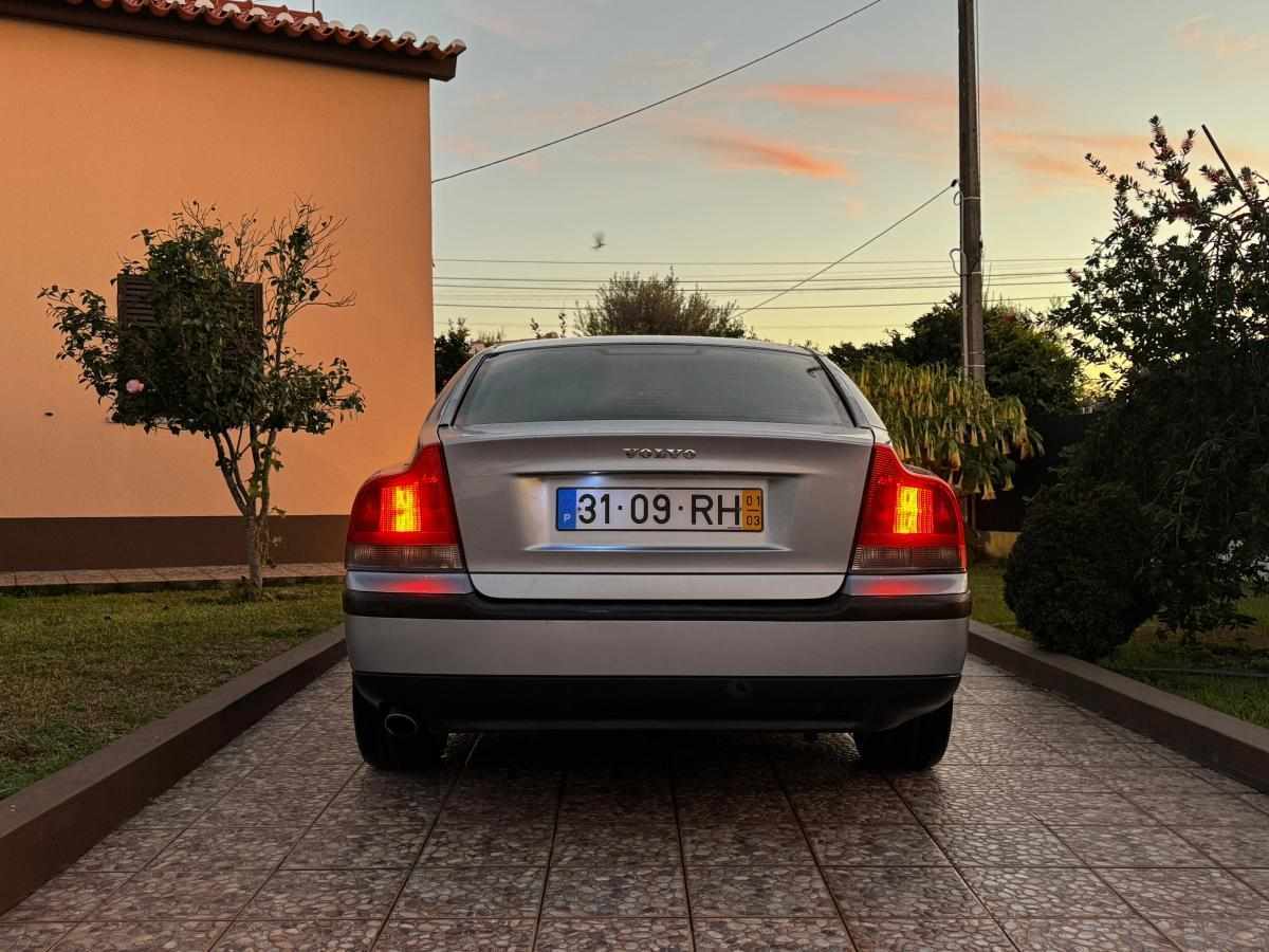 volvo-s60-t5-2001-gpl-2300cc