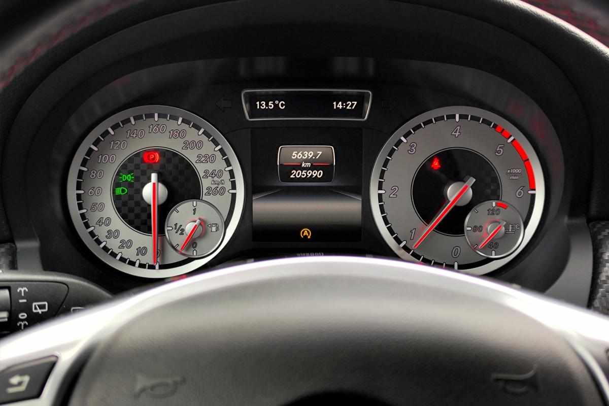mercedes-benz-classe-a-a-180-cdi-blueefficiency-2015-diesel-1461cc