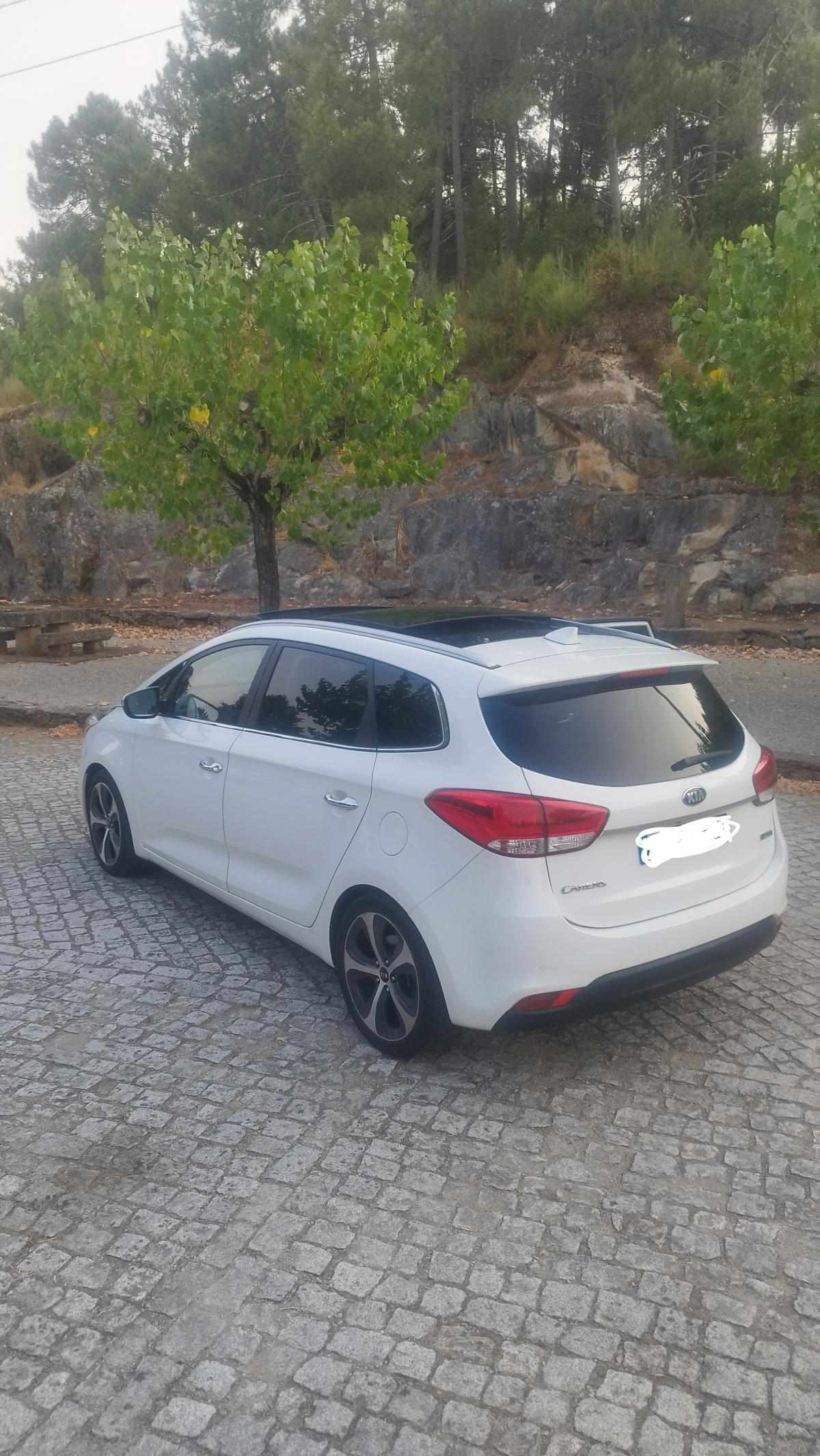 kia-carens-1-7-crdi-2016-diesel-1685cc