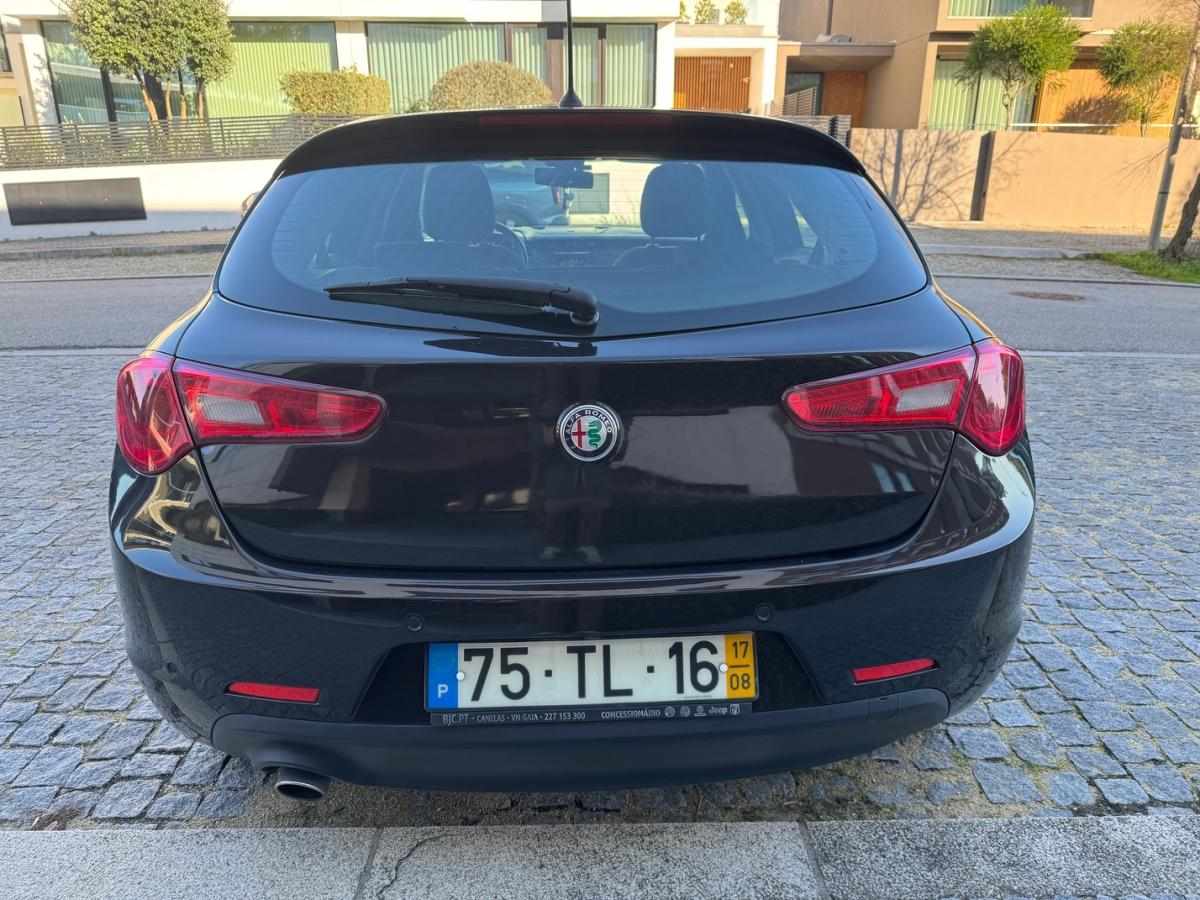 alfa-romeo-giulietta-1-6-jtdm-16v-2017-diesel-1598cc