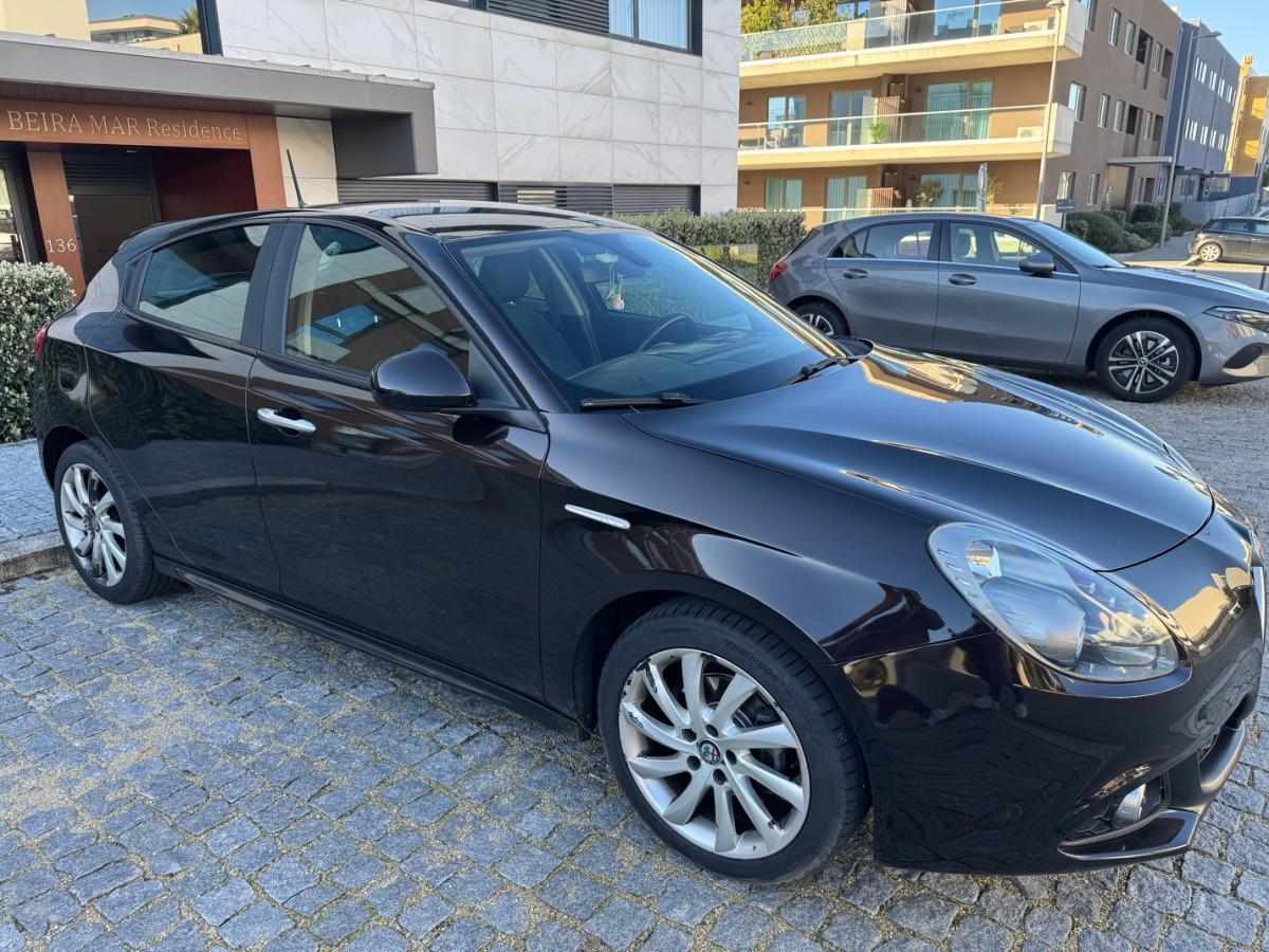 alfa-romeo-giulietta-1-6-jtdm-16v-2017-diesel-1598cc