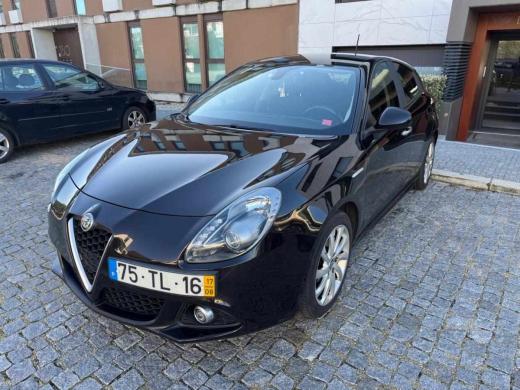 alfa-romeo-giulietta-1-6-jtdm-16v-2017-diesel-1598cc