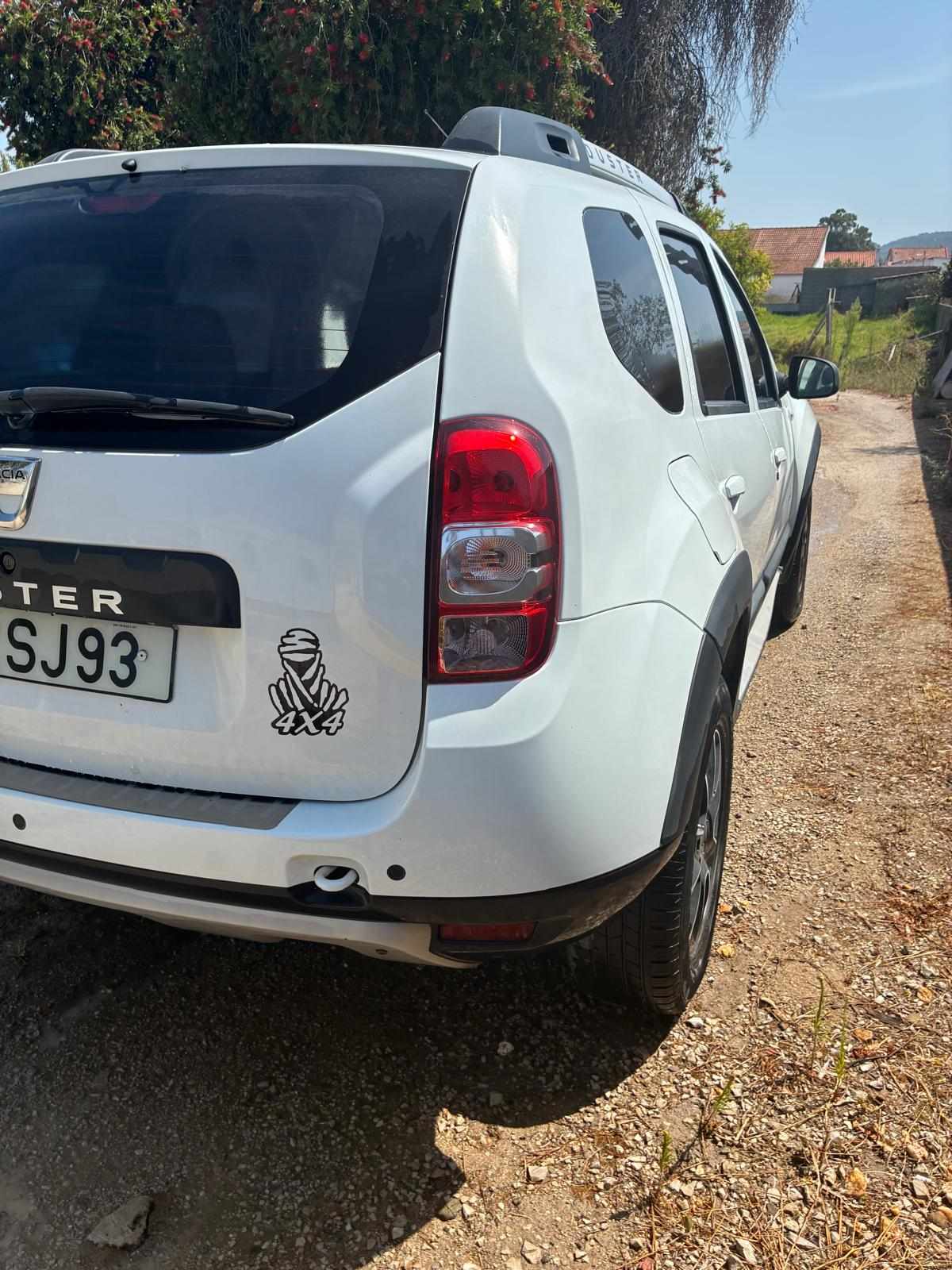 dacia-duster-1-2-tce-2017-gasolina-1197cc