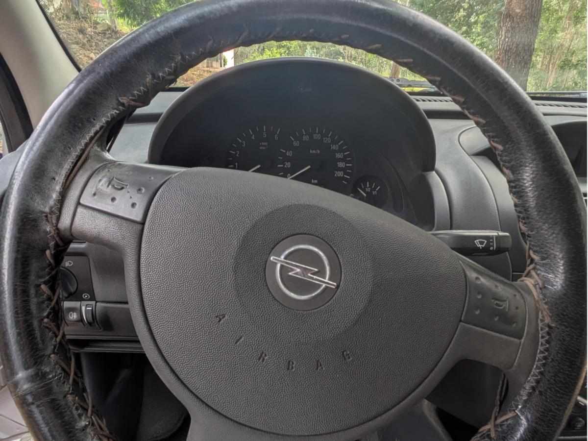 opel-corsa-1-3-cdti-2004-diesel-1248cc