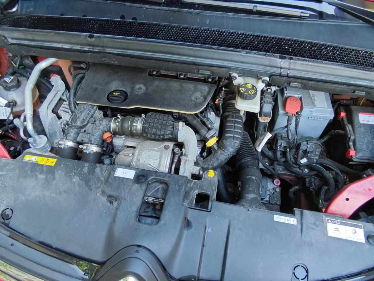 citroen-c4-picasso-1-6-bluehdi-2018-diesel-1560cc