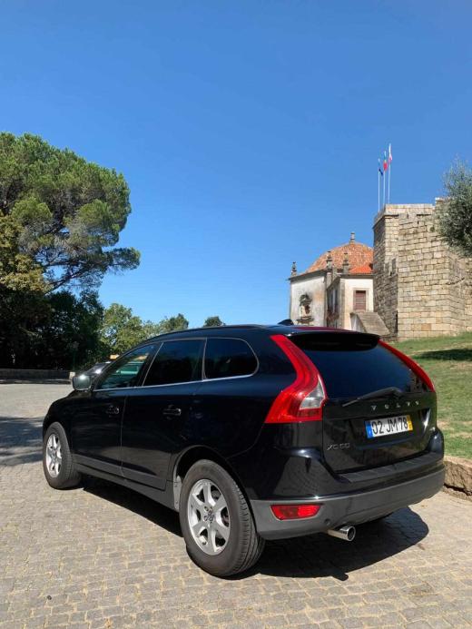 volvo-xc60-2-4d-awd-2010-diesel-2401cc