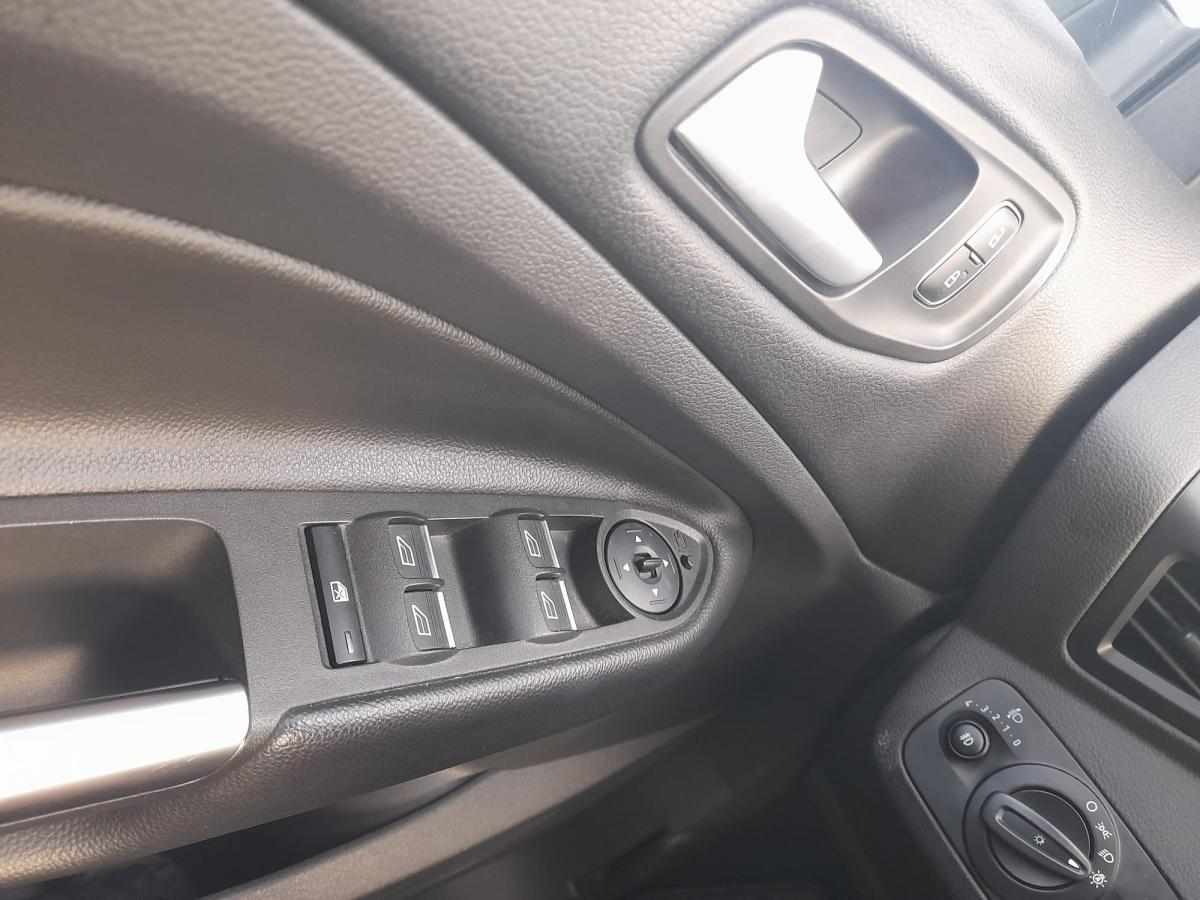 ford-kuga-2-0-tdci-awd-2018-diesel-1997cc