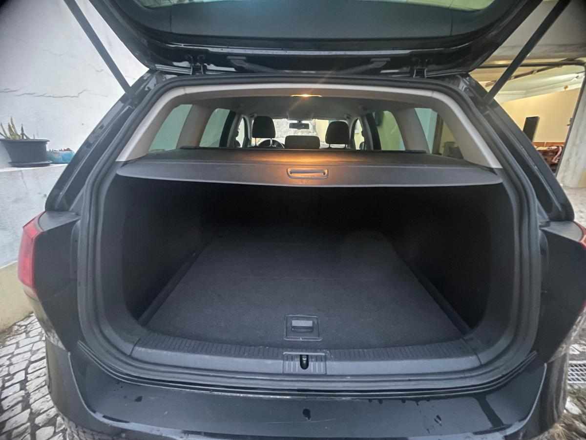 volkswagen-golf-1-6-tdi-bluemotion-2016-diesel-1598cc