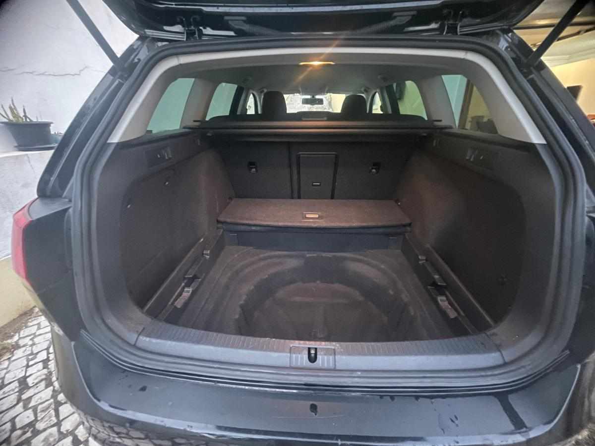 volkswagen-golf-1-6-tdi-bluemotion-2016-diesel-1598cc