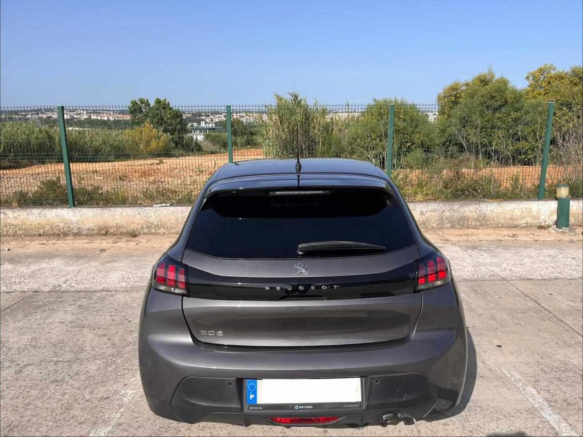 peugeot-208-1-2-puretech-2023-gasolina-1199cc