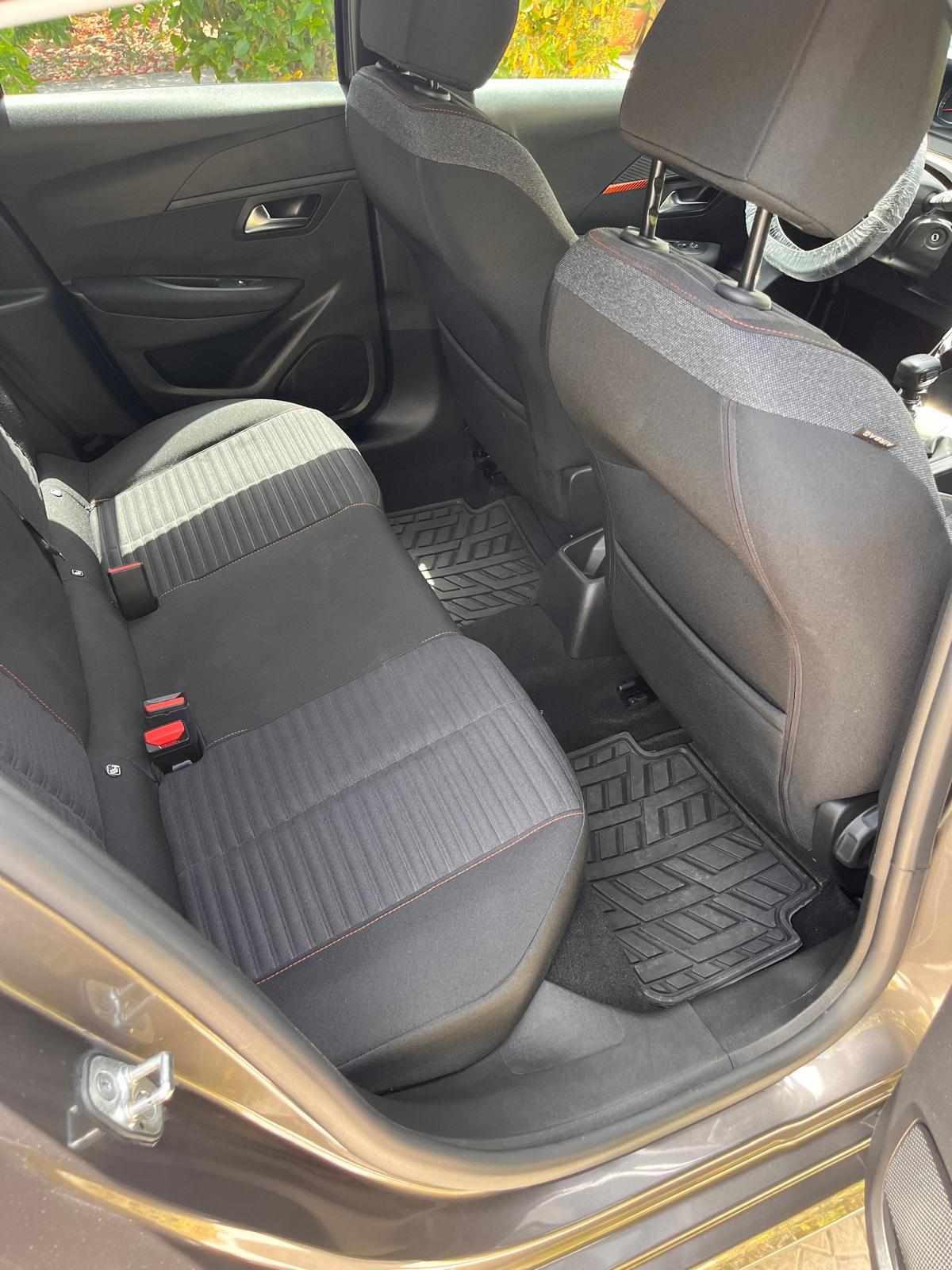 peugeot-208-1-2-puretech-2023-gasolina-1199cc