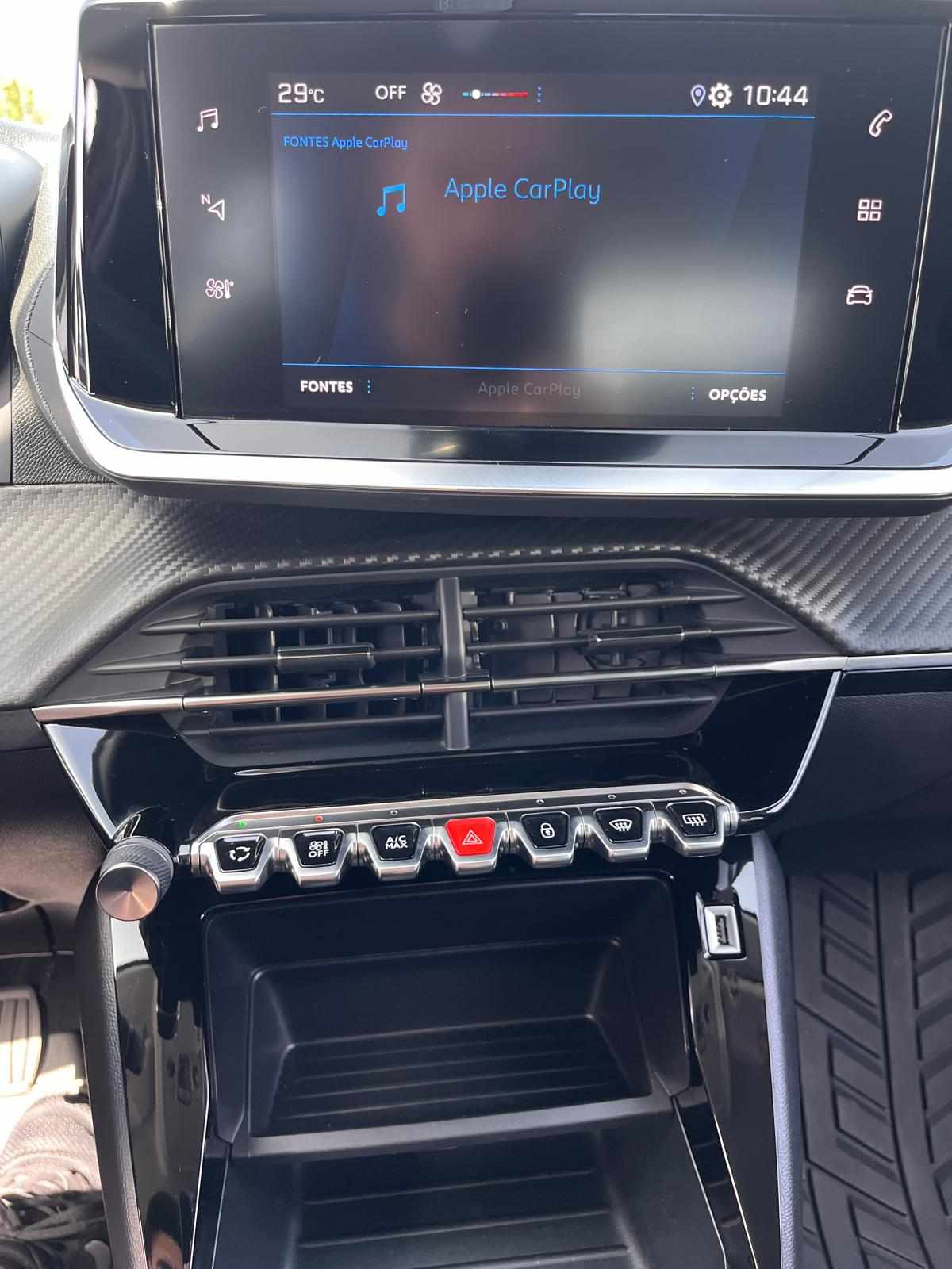 peugeot-208-1-2-puretech-2023-gasolina-1199cc