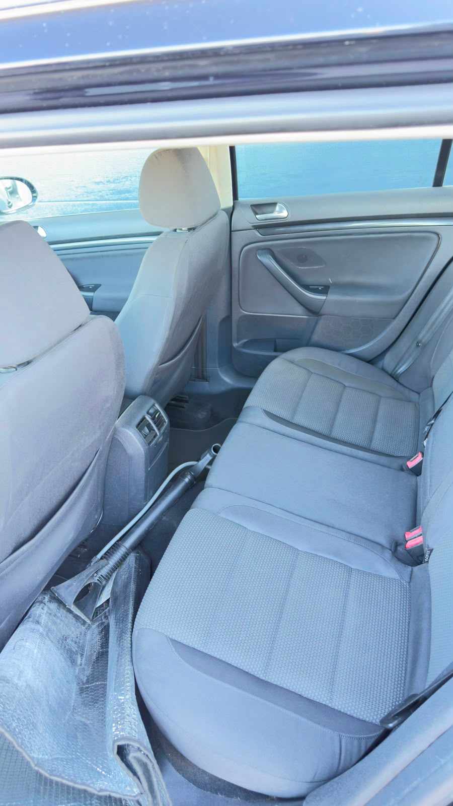 volkswagen-golf-1-6-tdi-2010-diesel-1598cc
