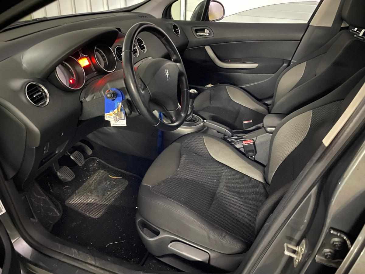 peugeot-308-1-6-hdi-fap-2010-diesel-1560cc