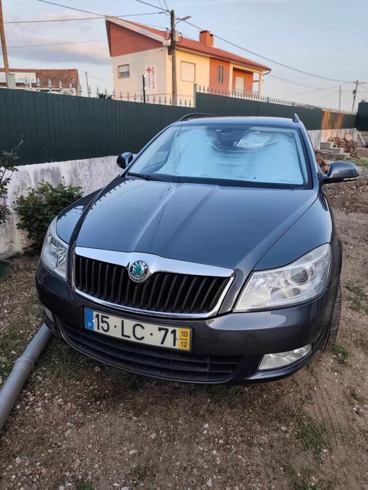 skoda-octavia-1-6-tdi-2010-diesel-1598cc
