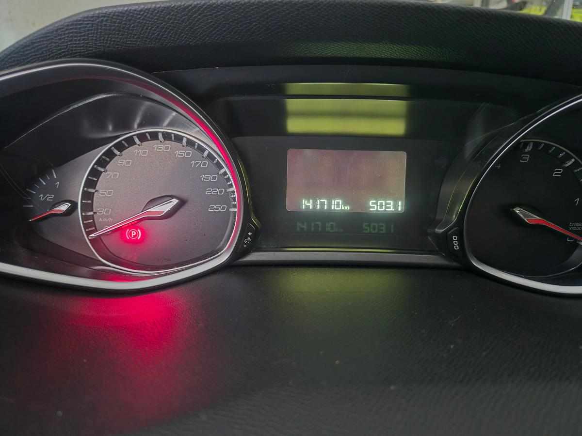 peugeot-308-1-6-bluehdi-fap-2016-diesel-1560cc