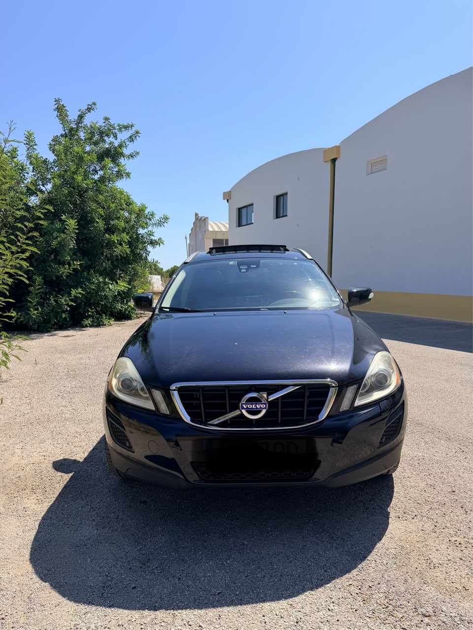 volvo-xc60-d5-2-4-awd-2011-diesel-2400cc