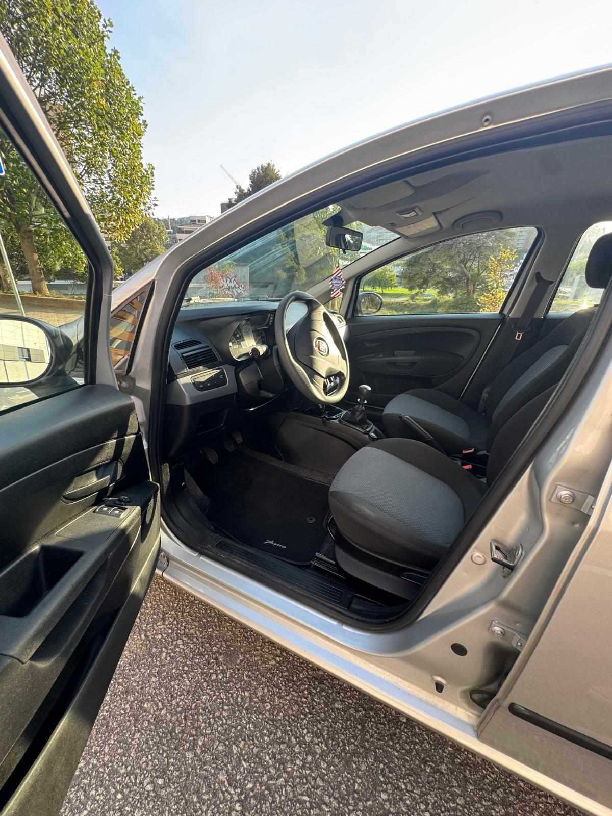 fiat-punto-1-2-65cv-2011-gasolina-1242cc