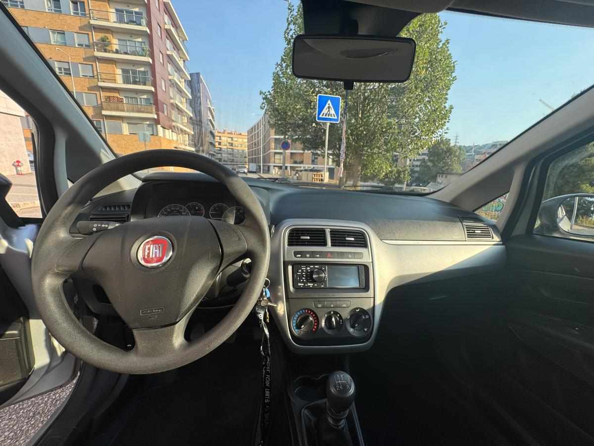 fiat-punto-1-2-65cv-2011-gasolina-1242cc