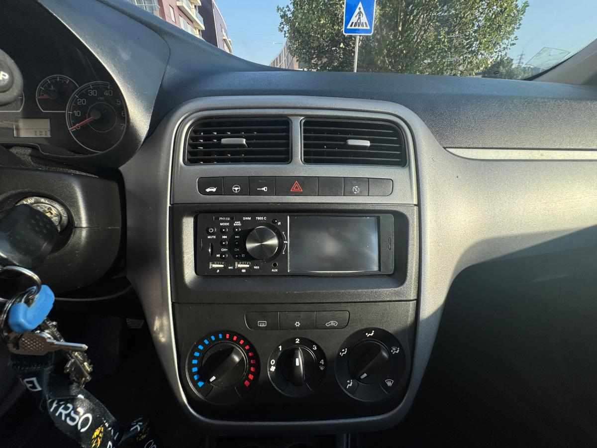 fiat-punto-1-2-65cv-2011-gasolina-1242cc