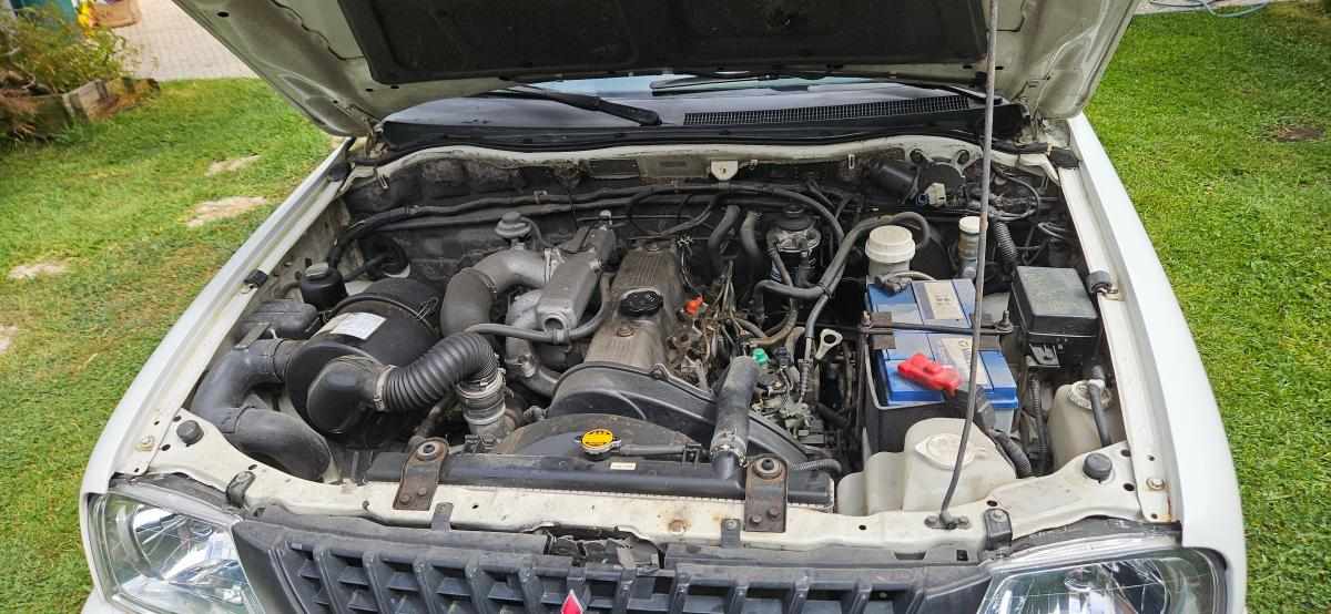 mitsubishi-l200-2-5-td-2002-diesel-2477cc