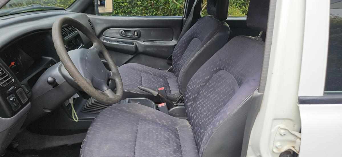 mitsubishi-l200-2-5-td-2002-diesel-2477cc
